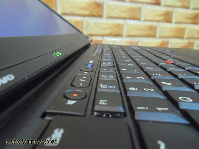 Thanh lý 10c IBM Thinkpad T510 hàng tồn kho likenew ko 1 vết trầy - 4