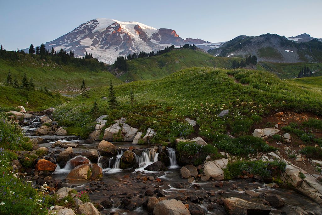 IMAGE: http://i1361.photobucket.com/albums/r672/JMfour2five/EdithCreekWeb_zps3d5ade7a.jpg