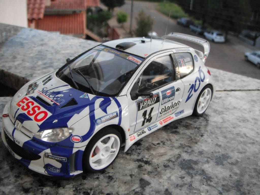 11026108_956443634375134_452186905919175