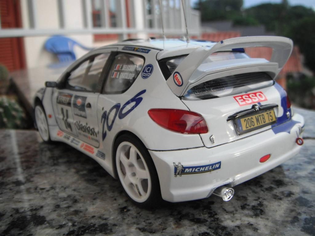 11046955_956443594375138_648207405954115