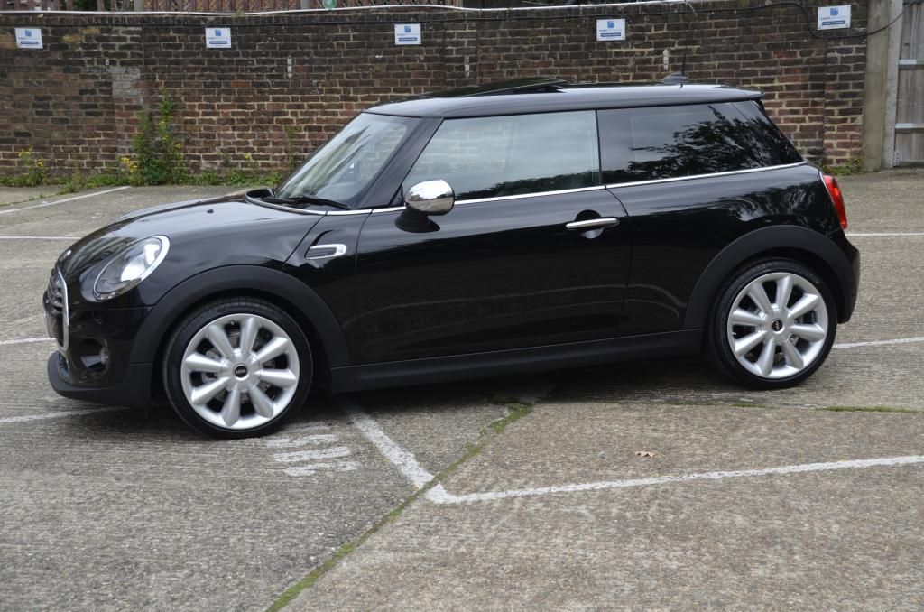 White on White with Midnight Black - Help! | Mini Cooper Forum White on White with Midnight Black - Help! | Mini Cooper Forum