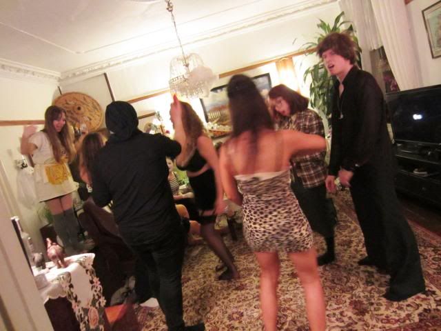 photo HalloweenfesthosEmilie250_zpsf8fde43b.jpg
