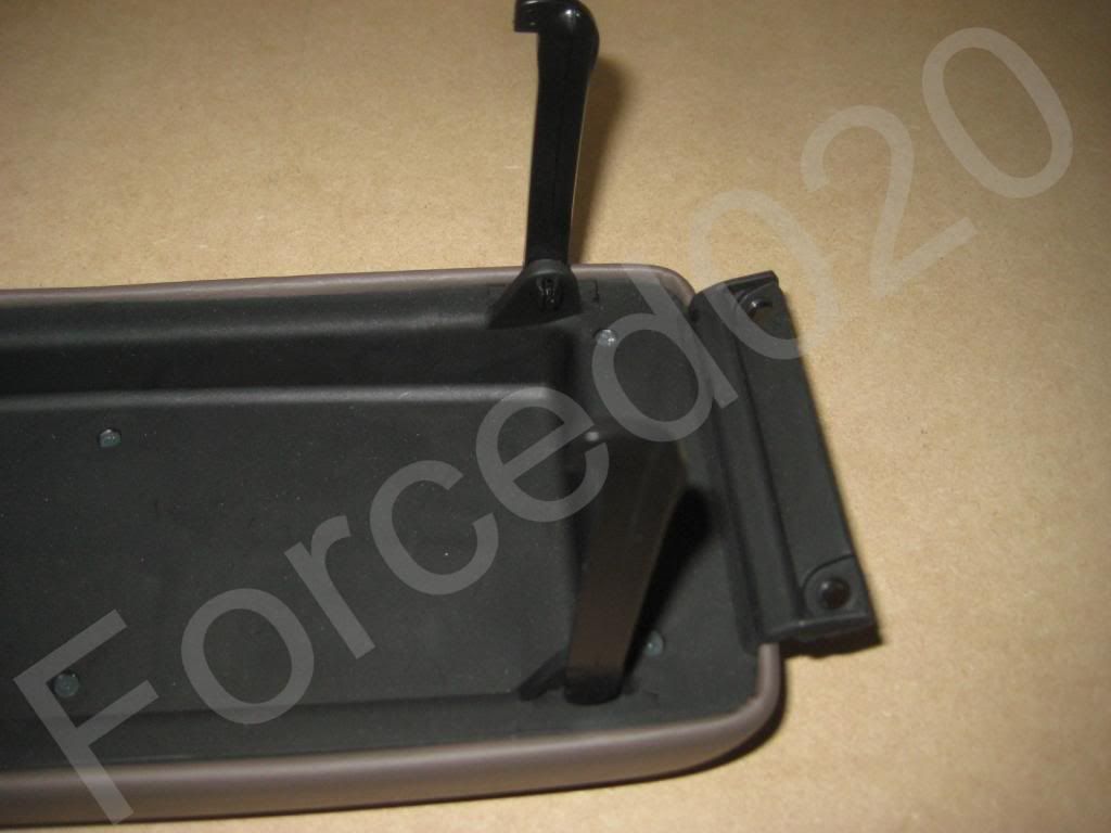 Toyota 4Runner Center Console Lid Compartment 9500 9698